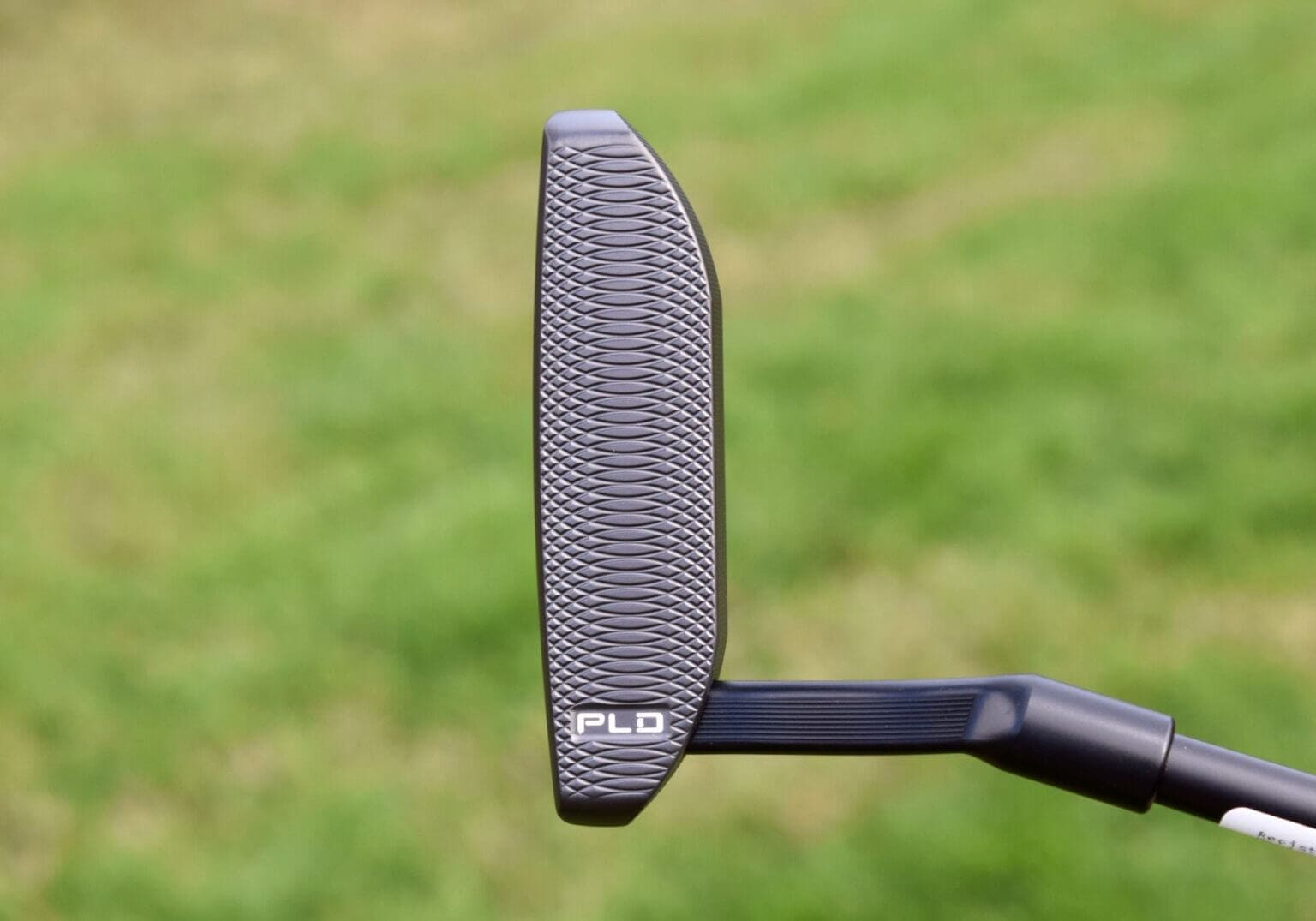 究極の打感とこだわり！完全削り出しヘッドのPING「PLDミルド」パター 