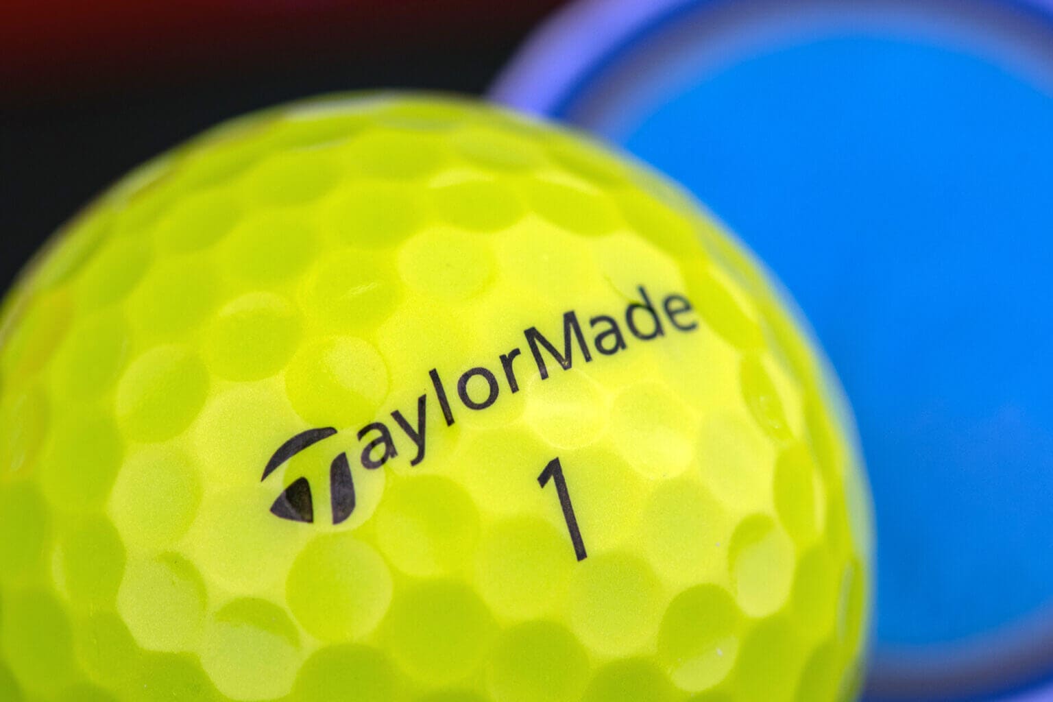 大きな代償”と“こだわり”で競合に挑む！テーラーメイド「TP5/TP5x 