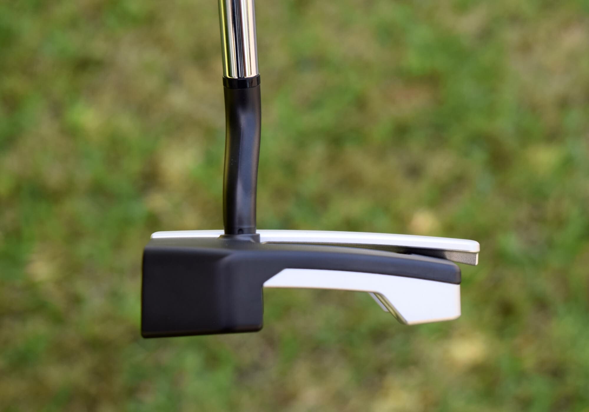 PXG「Allan」パター登場！ゼロトルク設計がもたらす革新と挑戦
