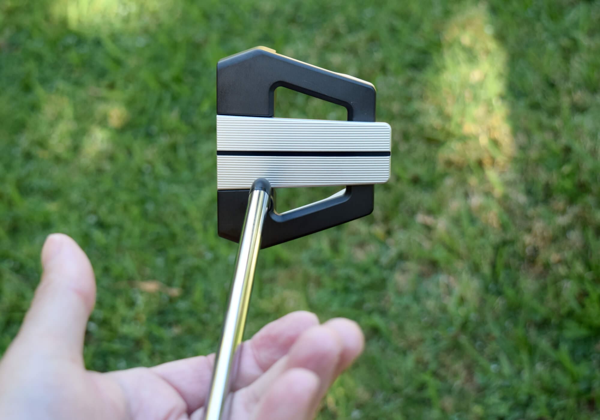 PXG「Allan」パター登場！ゼロトルク設計がもたらす革新と挑戦