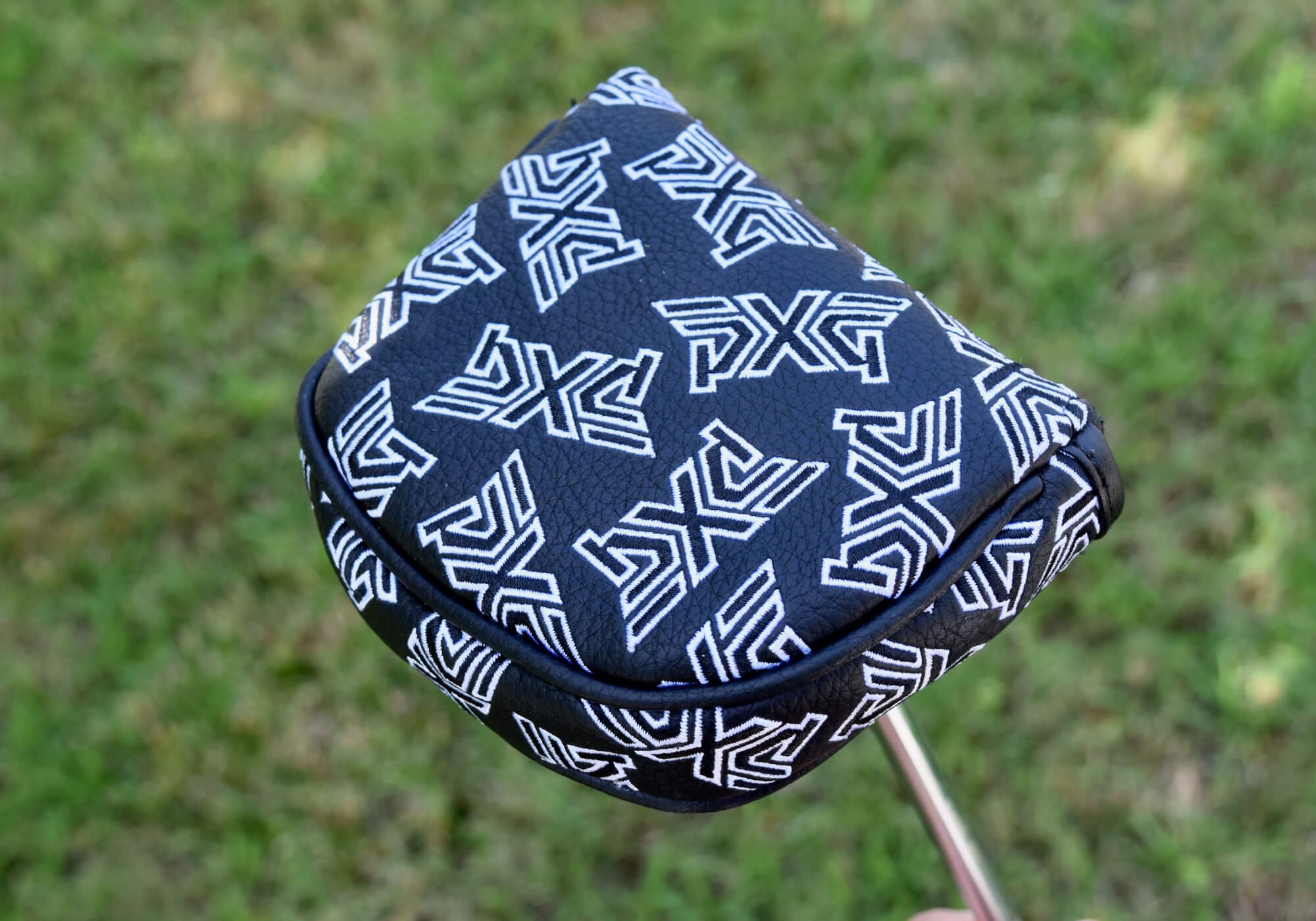 PXG「Allan」パター登場！ゼロトルク設計がもたらす革新と挑戦 