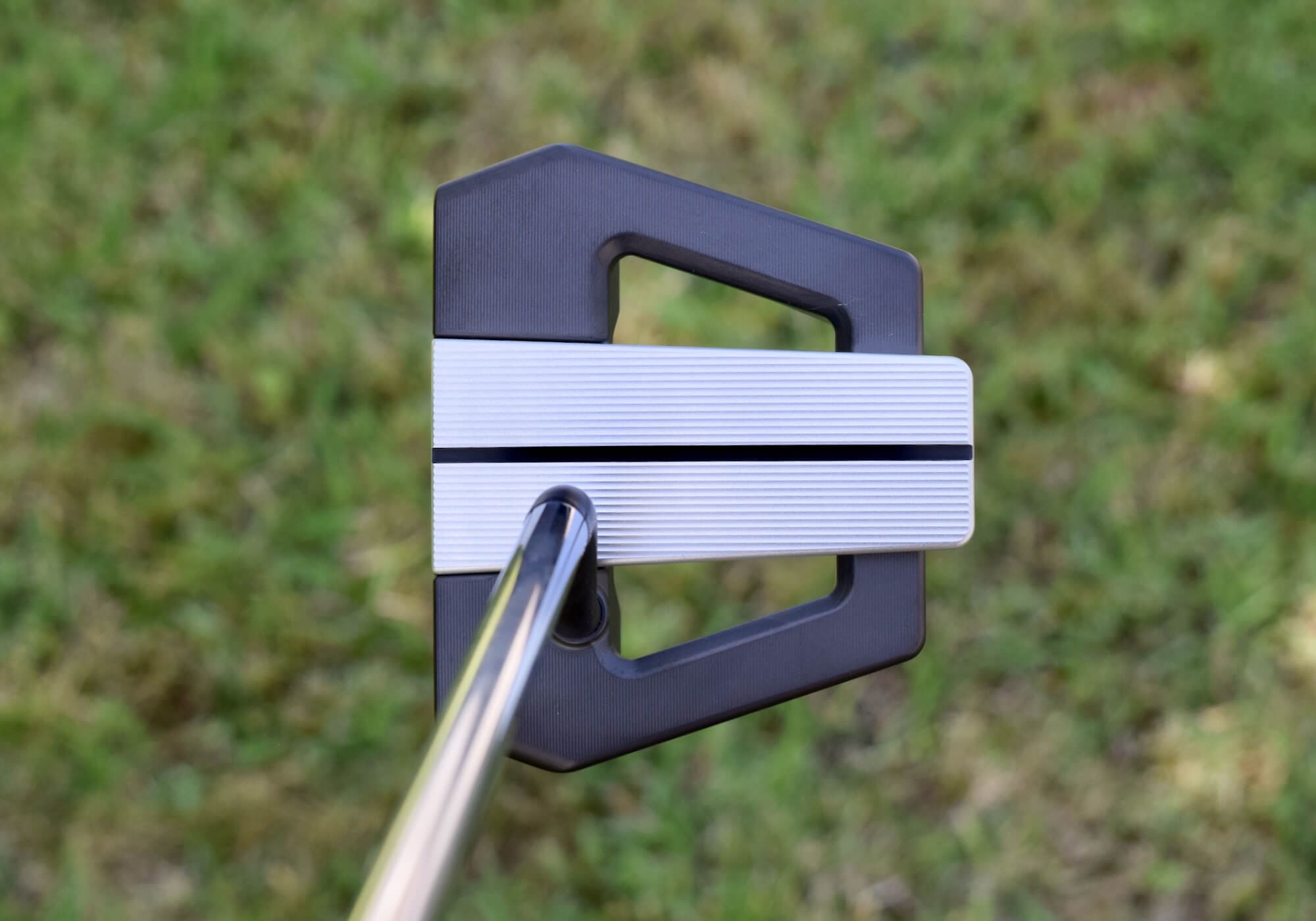PXG「Allan」パター登場！ゼロトルク設計がもたらす革新と挑戦