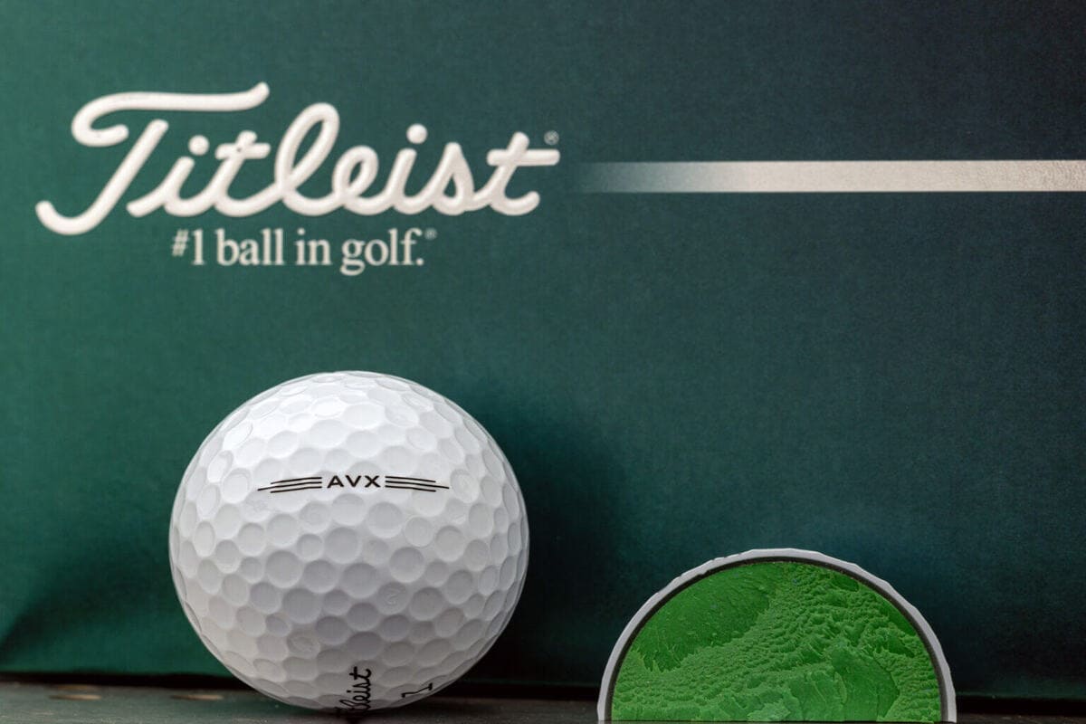 ゴルフボール　Titleist PRO V1 AVX 他 タイトリスト「AVX」ゴルフボール2026｜プロV1とは異なる低スピン設計